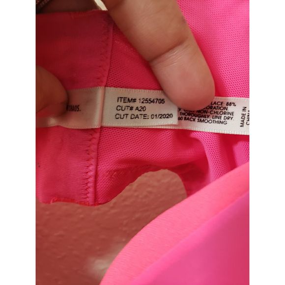 Torrid Curve Pink Bra size 44DDD - Picture 8 of 12